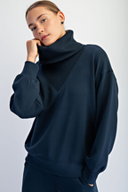 Travis Buttercream V-Turtleneck